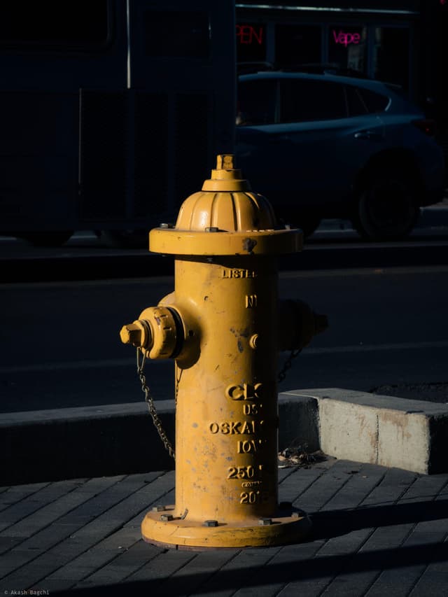 Banana Hydrant